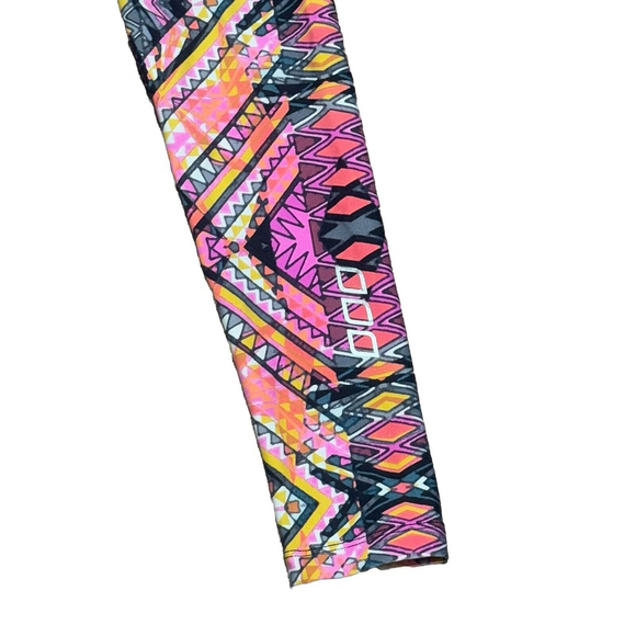 LORNA JANE By Pink Legging Size:S Mid Rise Full Length Pants Black Geometric Y2K - Picture 4 of 9